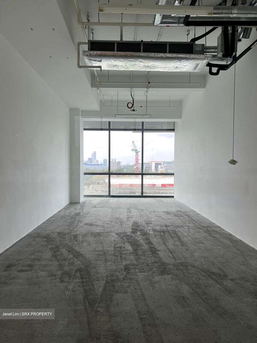 Woods Square (D25), Office #577698741